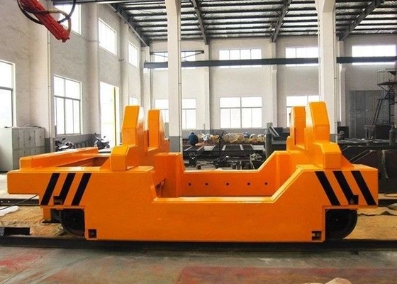 Ανθεκτικό με μπαταρίες κάρρο μεταφοράς 25m/Min ηλεκτρικό για τη μεταφορά αποθηκών εμπορευμάτων