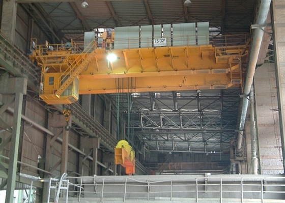 γερανός κουταλών μύλων χάλυβα 380v 50hz 20/5 τόνος στο μεταλλουργικό γερανό χυτηρίων 63/10 τόνου